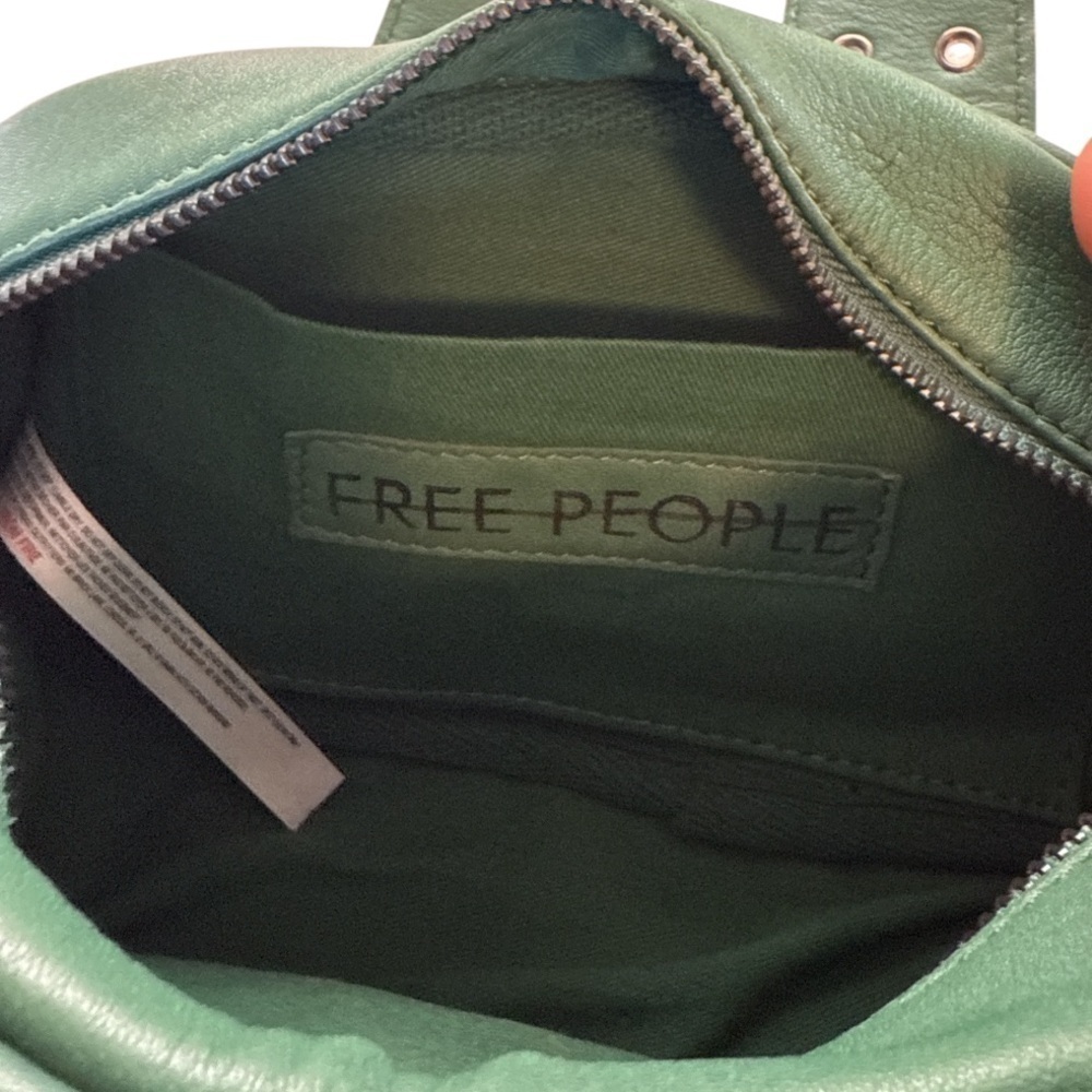 NWOT Free People Say Yes Bag - Picture 5 of 11